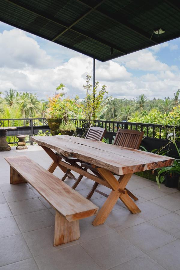 Mancur Guesthouse Ubud Esterno foto