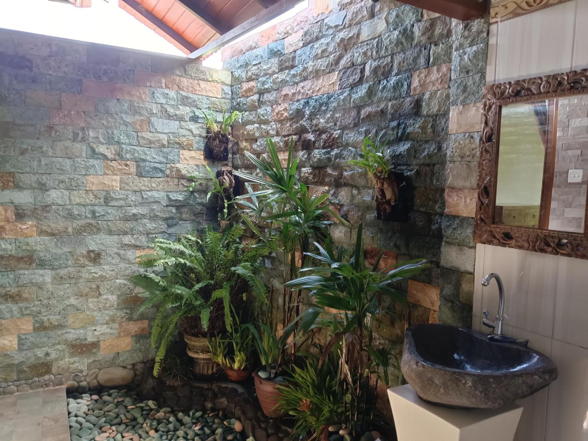 Mancur Guesthouse Ubud Esterno foto